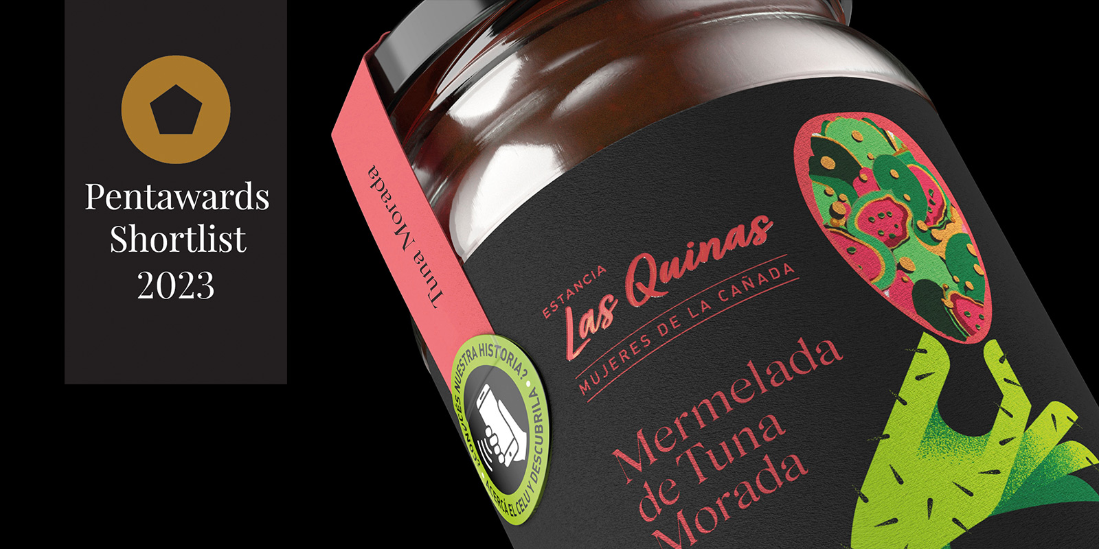 Close-up de frasco de mermelada de tuna Las Quinas. Leyenda destacada “Pentawards Shortlist 2023. Diseño por Tridimage.