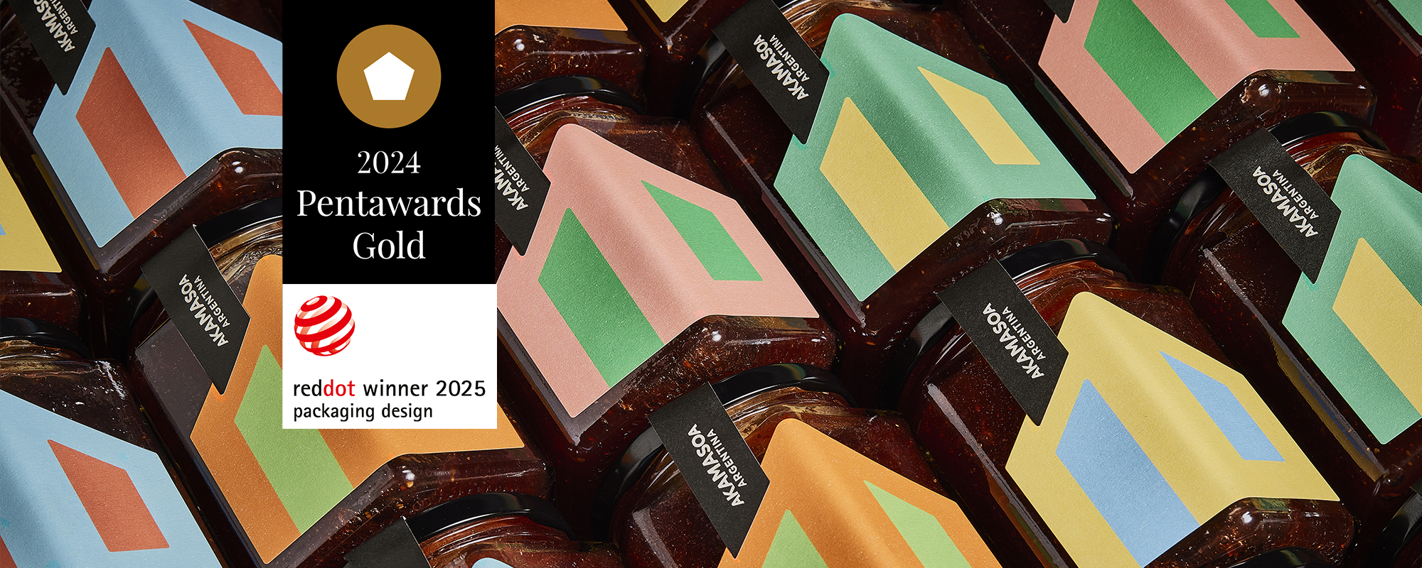 Frascos de mermelada con diseño de packaging moderno y geométrico por Tridimage, con etiquetas coloridas y abstractas, premio Pentawards 2024 Oro en la sucategoría Diseño con Propósito. Premio Red Dot Award 2025 Diseño de Packaging