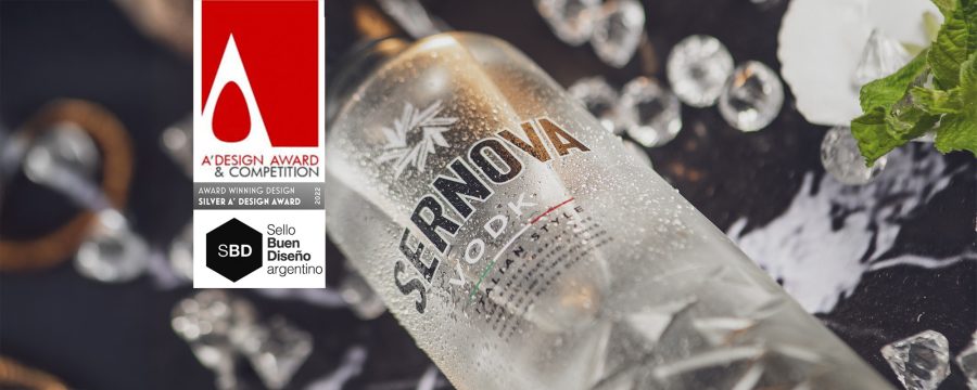Botella de vodka Sernova, diseño por Tridimage. A Design Award Plata 2022. Sello Buen Diseño Argentino
