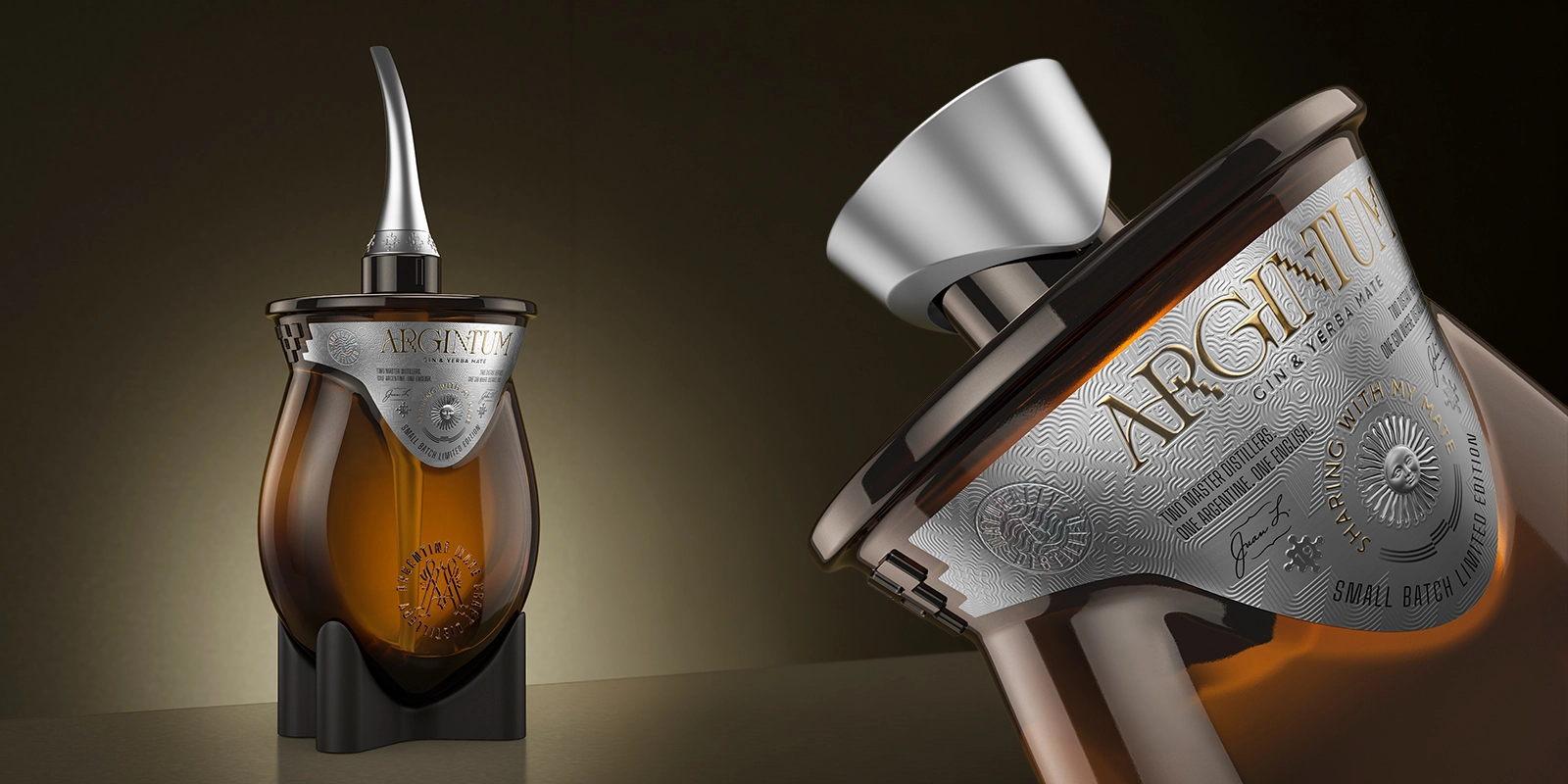 Detalle de etiqueta y botella Argintum con forma de mate, branding y packaging de bebidas por Tridimage.